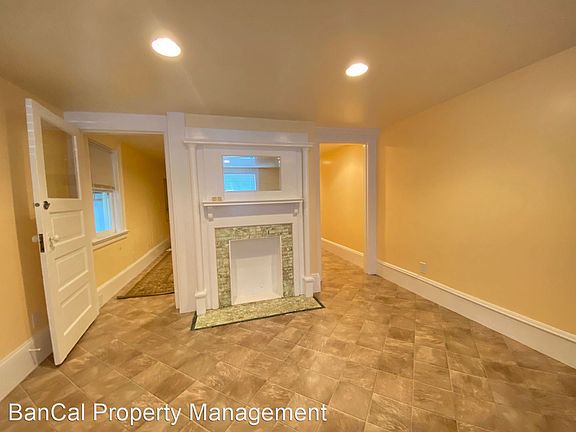4th image of 125-129 Beulah St #123