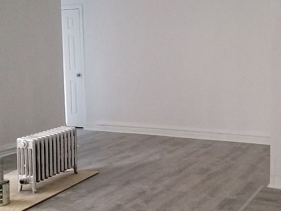 5th image of 735 Walton Ave APT B18