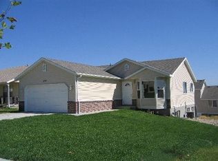 5721 S Stone Flower Way, Salt Lake City, UT 84118