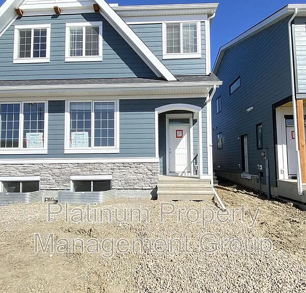 1090 Mahogany Blvd SE #A — Photo 1