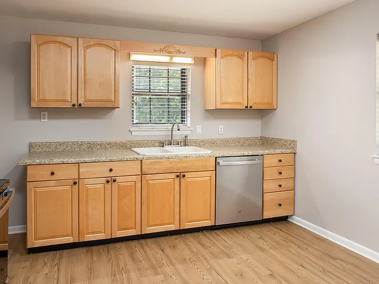 3699 Tacoma Ave — Photo 13