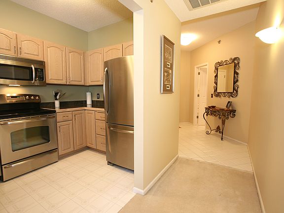 2nd image of 7520 Edinborough Way APT 2206
