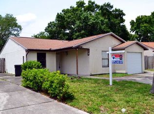 1240 Holly Cir, Oldsmar, FL 34677