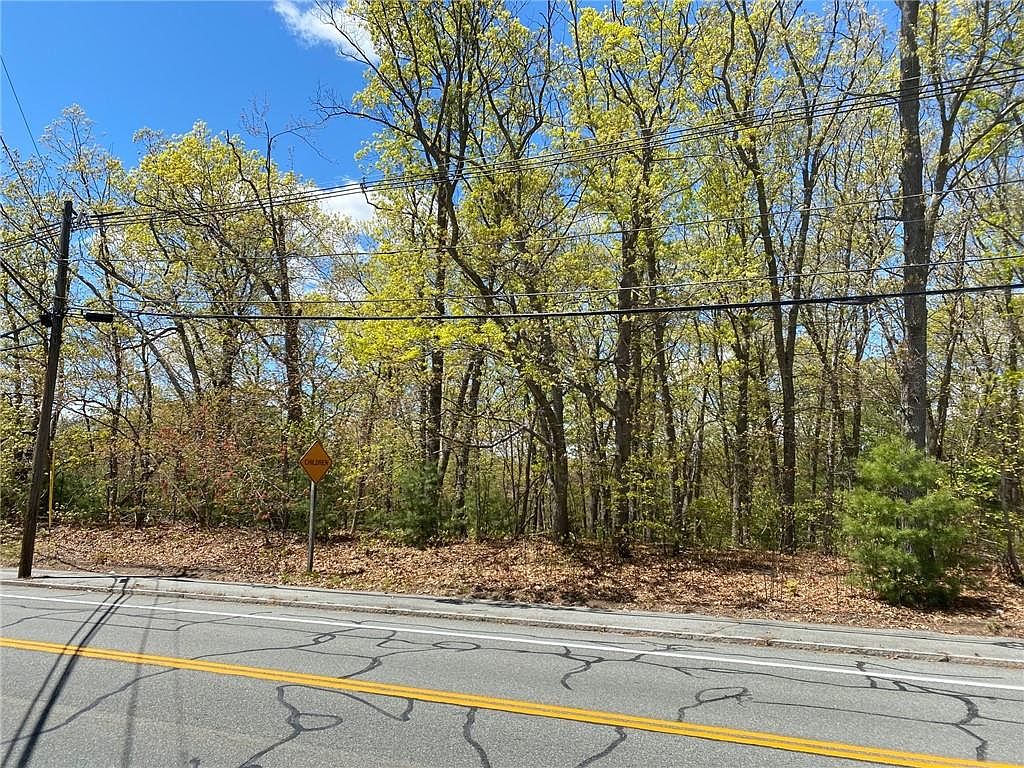 15A Fairview Ave, West Warwick, RI 02893 Zillow