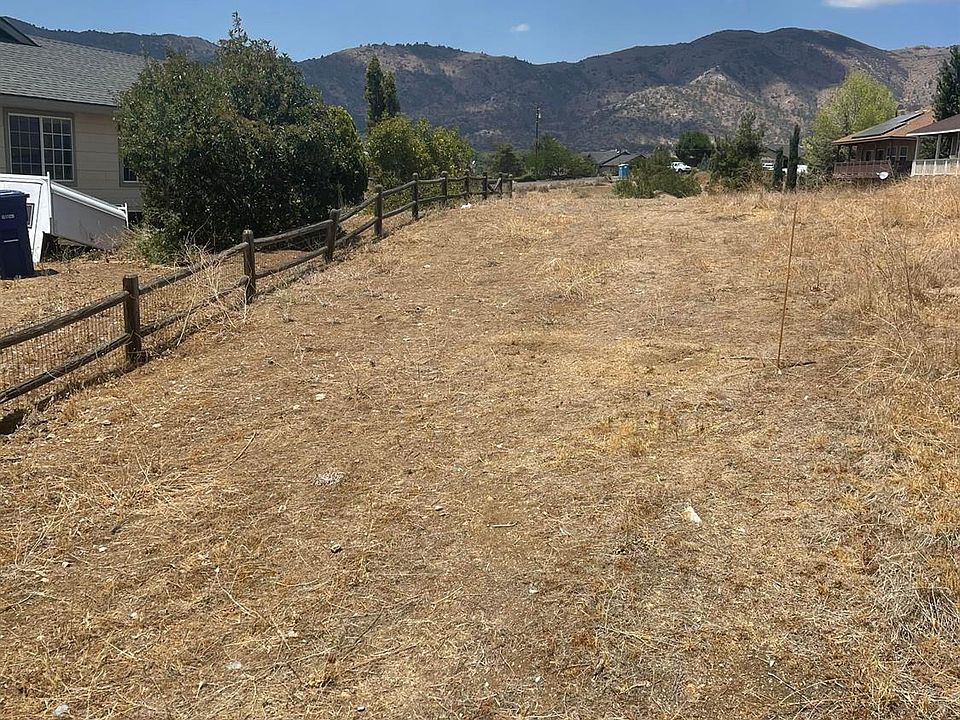 2nd image of 22800 Debbie Pl