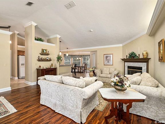 4th image of 10011 NW 12th Ln
