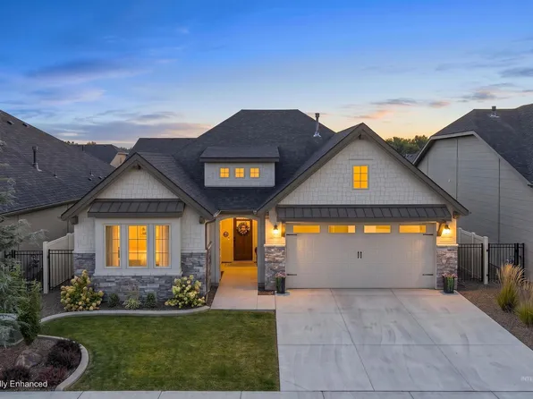 153 N Becknoll Ln, Eagle, ID 83616