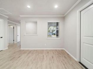 1112 W Will Rogers Ct, Claremore, OK 74017