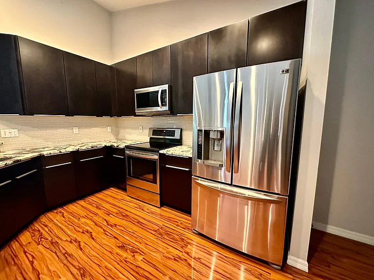 2227 Misty Ct — Photo 5