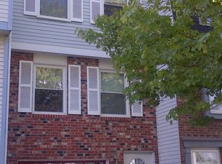 908 Lynwood Ct, Cranberry Township, PA 16066