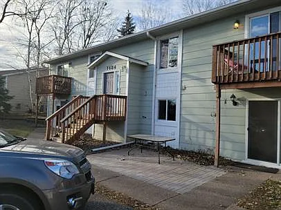 1484 Whispering Ct #1