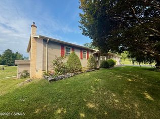 153 Park Ln, Northumberland, PA 17857