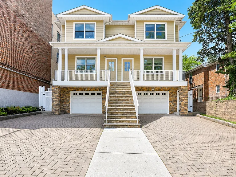 174 Fort Lee Rd #B — Photo 1