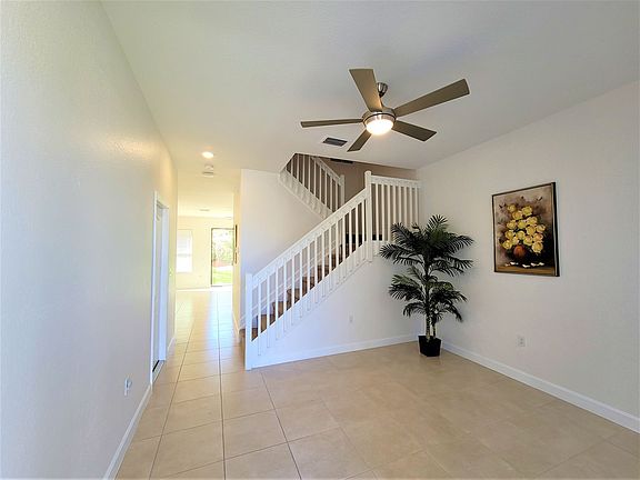 3rd image of 10071 W Villa Cir