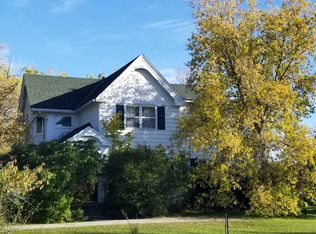 616 Main St, Bottineau, ND 58318