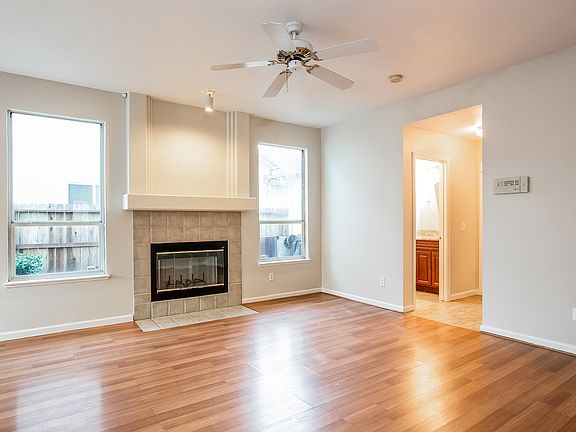 3rd image of 9275 Palmerson Dr