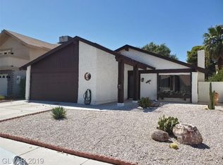 4745 Summerhill Rd, Las Vegas, NV 89121