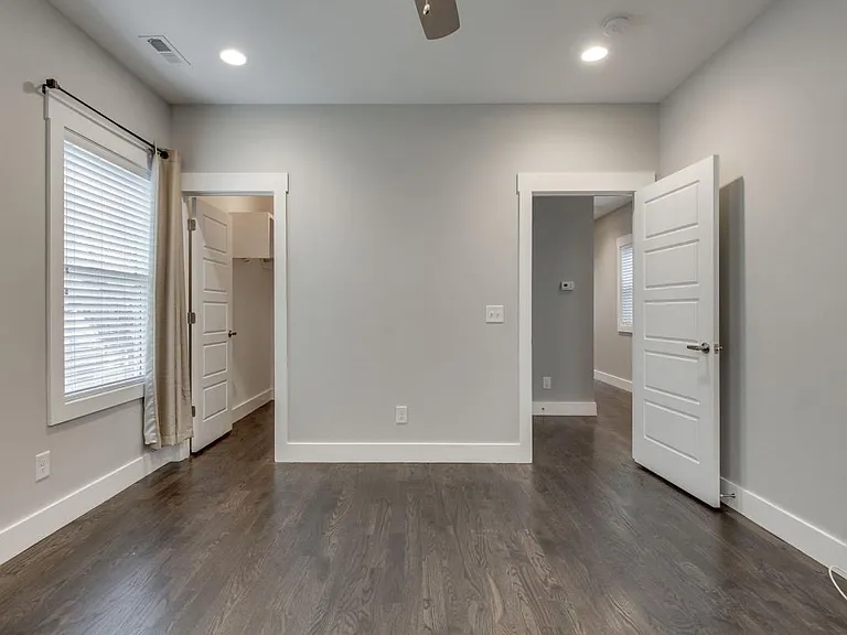 4608B Michigan Ave — Photo 16