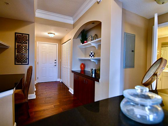 2nd image of 10435 Midtown Pkwy #305