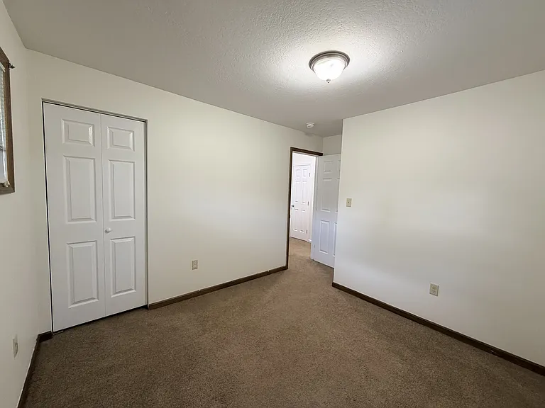 750 Dawson Rd — Photo 16