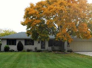 1233 S Wynn Rd, Oregon, OH 43616