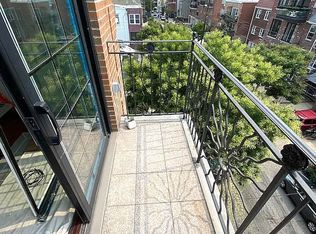 2642 28th St #2F, Astoria, NY 11102