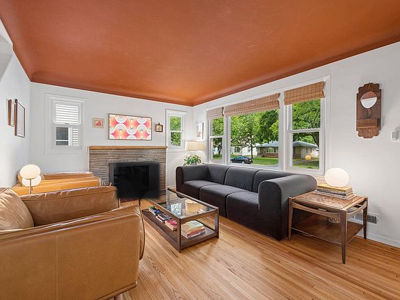 2nd image of 2214 Forest Dr NE