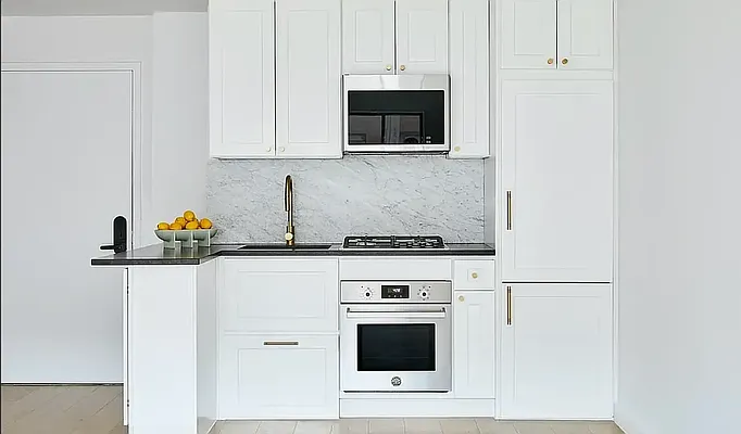 Rented by REAL New York | media 14