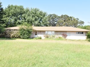 21611 State Highway 37, Cassville, MO 65625