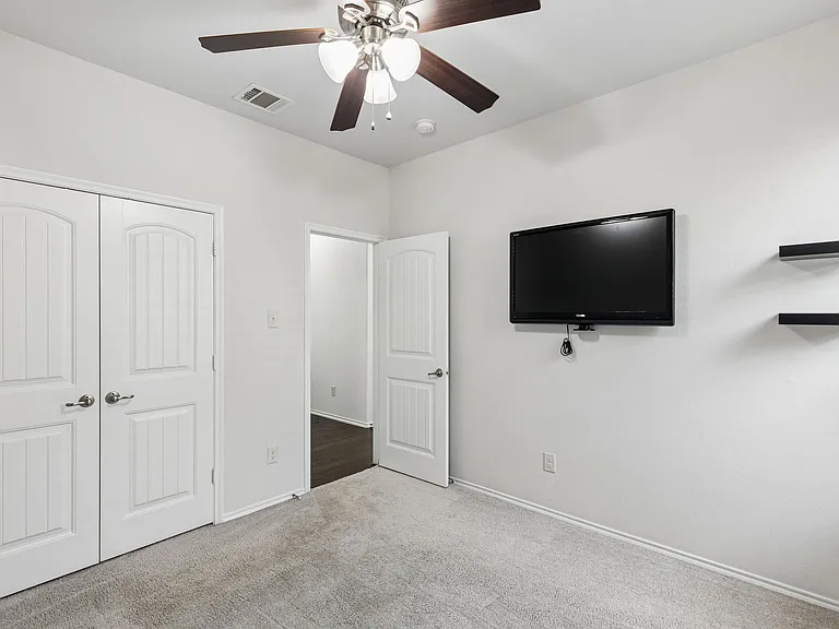 10212 Bennet Dr — Photo 24