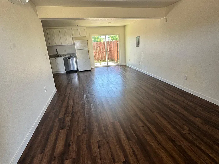 4693 Ardmore Ave #3 — Photo 1