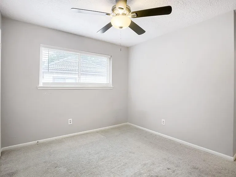 3734 Blue Lake Dr — Photo 19
