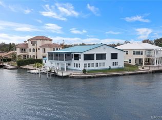 2243 N Kings Cove Point, Crystal River, FL 34429