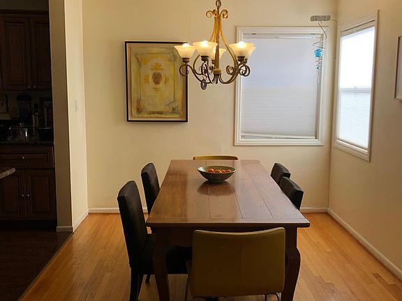 5th image of 3137 Santa Carlotta St