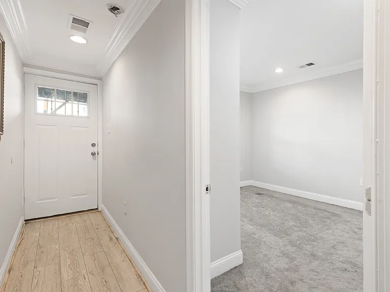 219 P St NW #1 — Photo 20