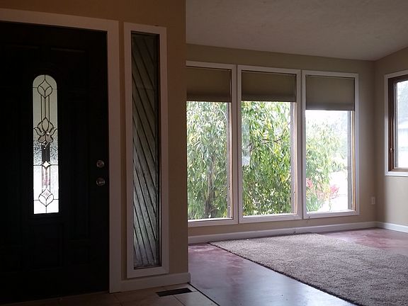 Formal Livingroom