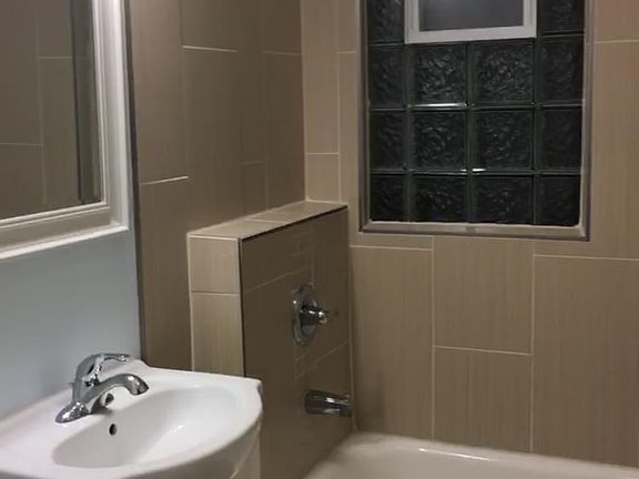 2nd image of 1188 Dayton Ave APT 1