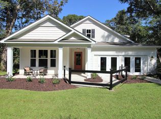 625 Woolum Rd, Moncks Corner, SC 29461