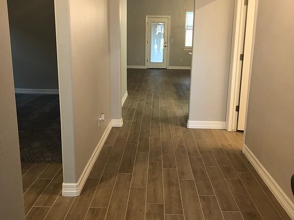 3rd image of 209 SW 167th Ter