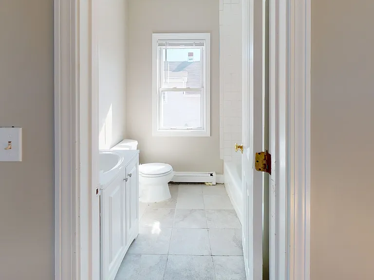 22-24 Kelley Ct — Photo 13