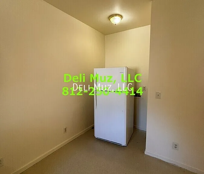 1427 Culver Dr #B — Photo 11