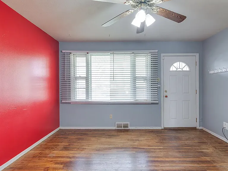 1770 Hood St — Photo 16