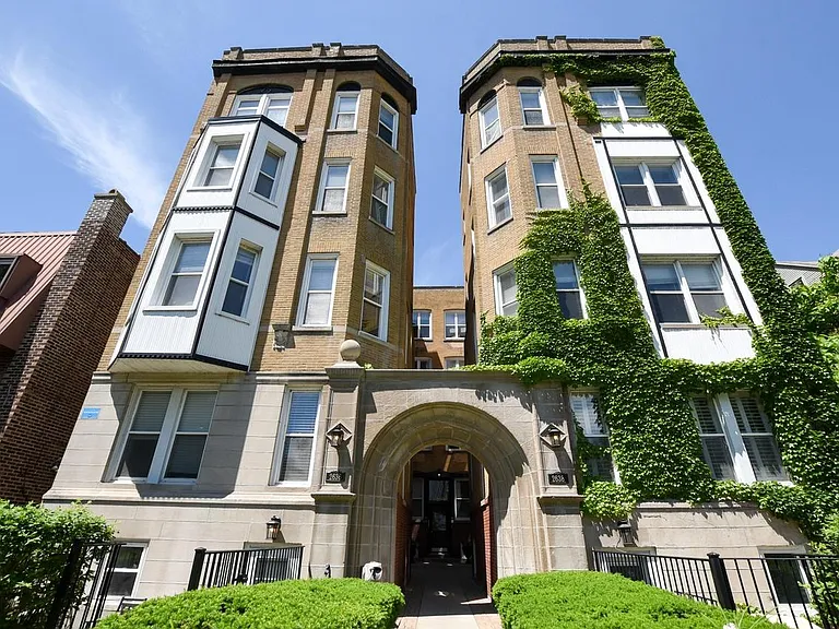 2638 N Orchard St #2R — Photo 1