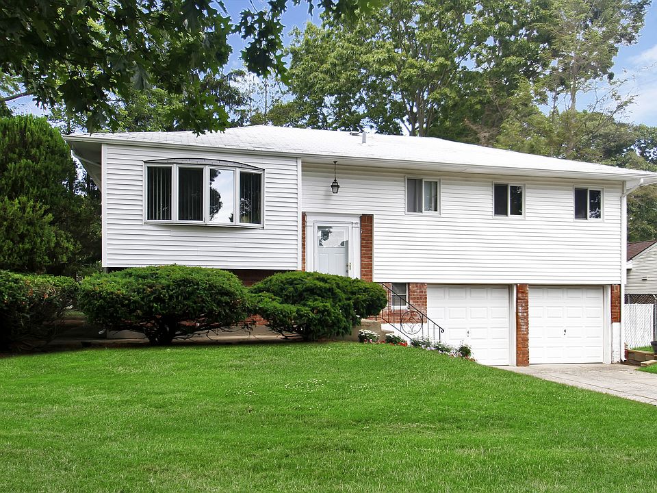 1st image of 21 Parnell Dr