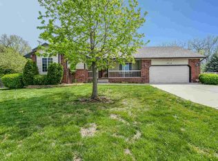 4956 N Hedgerow Ct, Wichita, KS 67220