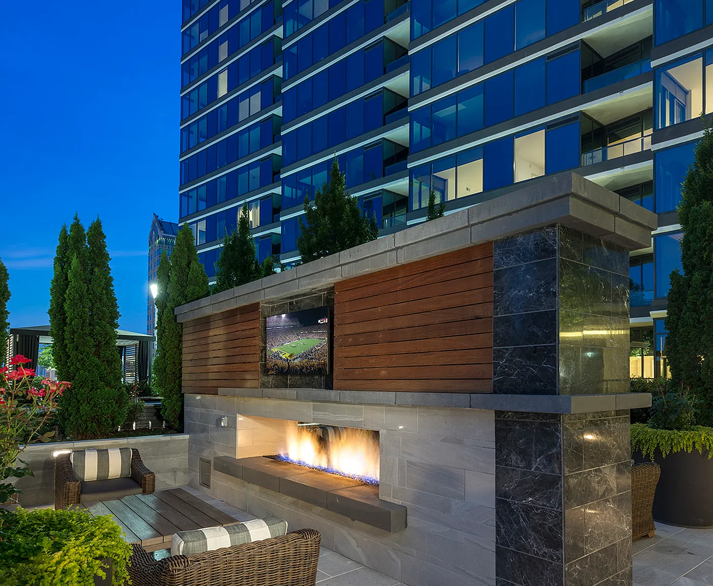 Hanover Buckhead Village — Photo 3