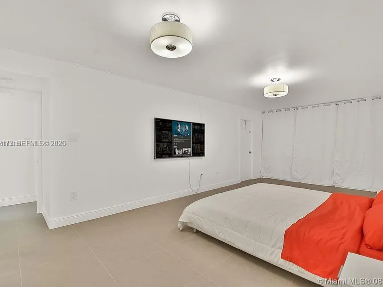 18041 Biscayne Blvd #801 — Photo 22