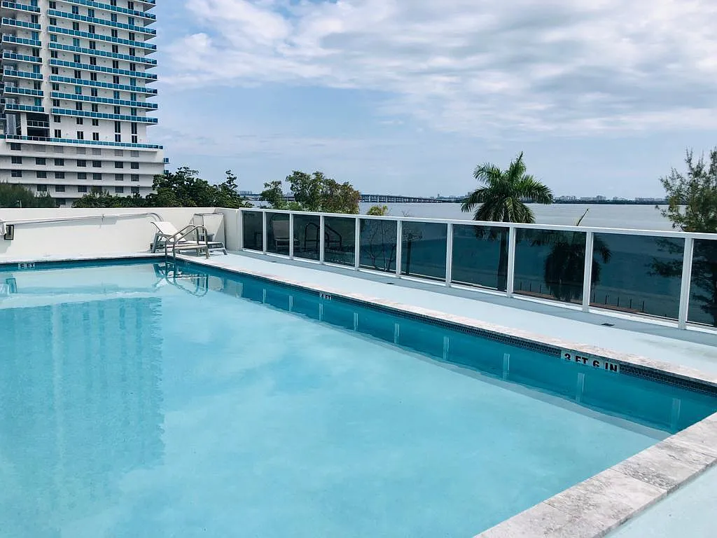 1 bed, 1.0 bath, 663 sqft, $2,500 — Photo 2