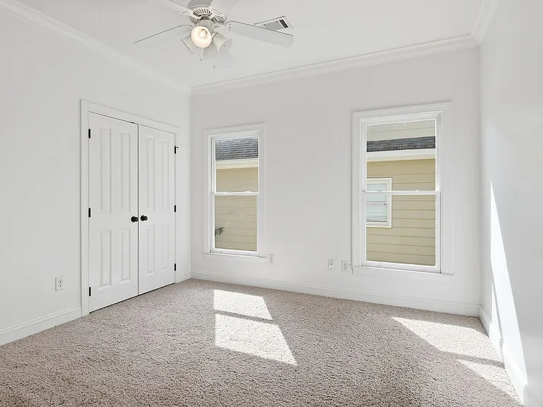 374 Cherry St — Photo 13