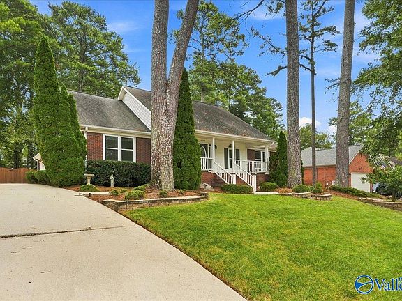 2nd image of 1669 Longleaf Dr NW